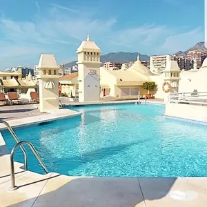  Apartment Del Parque Flats - Puerto Marina